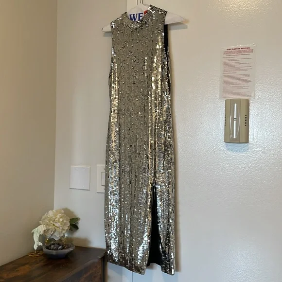 🔥 Ret $895 Alice + Olivia Silver Sequin Malika zip-detailed embellished dress - Picture 7 of 11